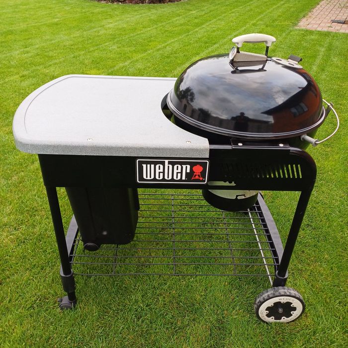 Гриль Weber Performer  вугільний