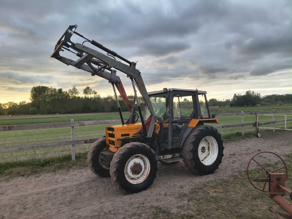 Renault 70.14 R3132 65KM Perkins Tur Euroramka Zarejestrowany 1988r Rewers