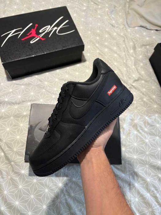 Nike Air Force 1 Low Supreme Black R.44.5