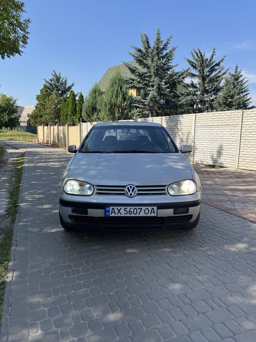 Volkswagen Golf 4 гбо
