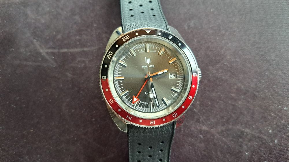 Lip Marinier GMT, ( Diver + GMT) 200 m, Szafir