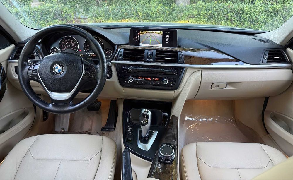 BMW 3 Series 328i      2015