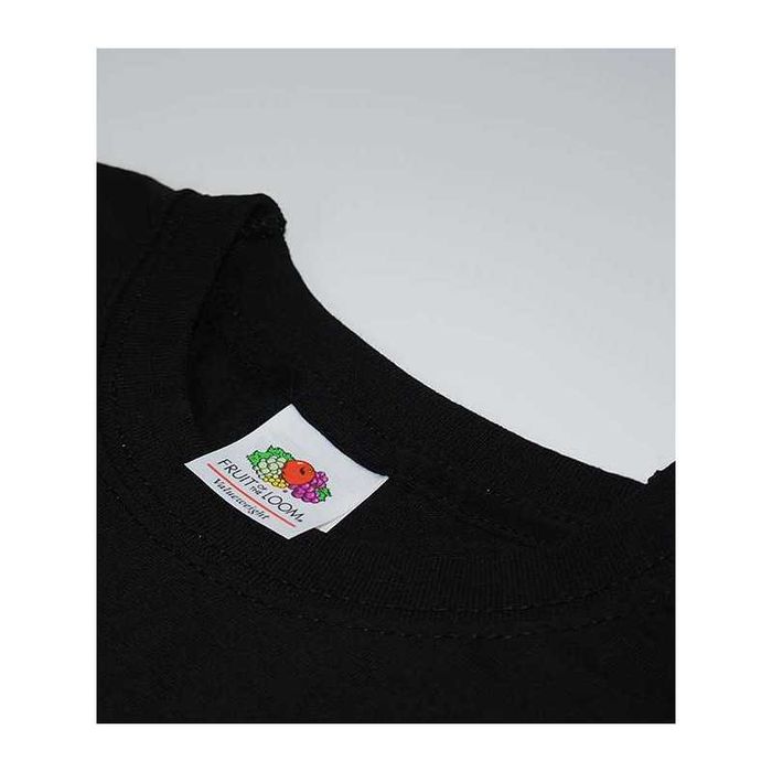 Чорні футболки оптом та в роздріб