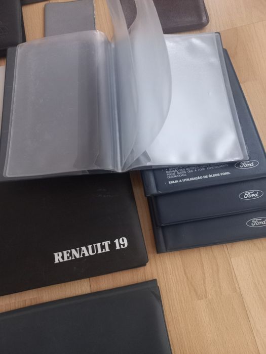 Carteiras de automóveis de várias marcas