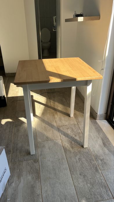 Mesa ikea madeira
