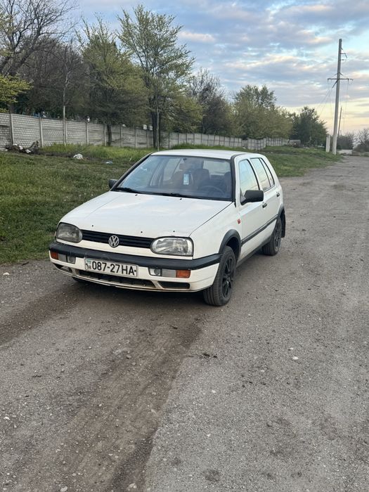 быстро продаю гольф 3 1994 1.4 golf 3