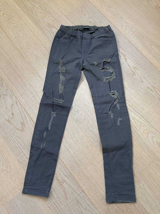 Жіночі штани в гарному стані