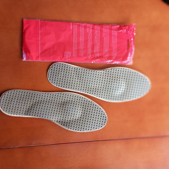 Wkładki do butów skórzane i silikonowe nowe