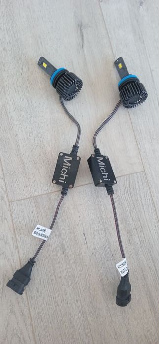 Автомобільні led лампи michi h11