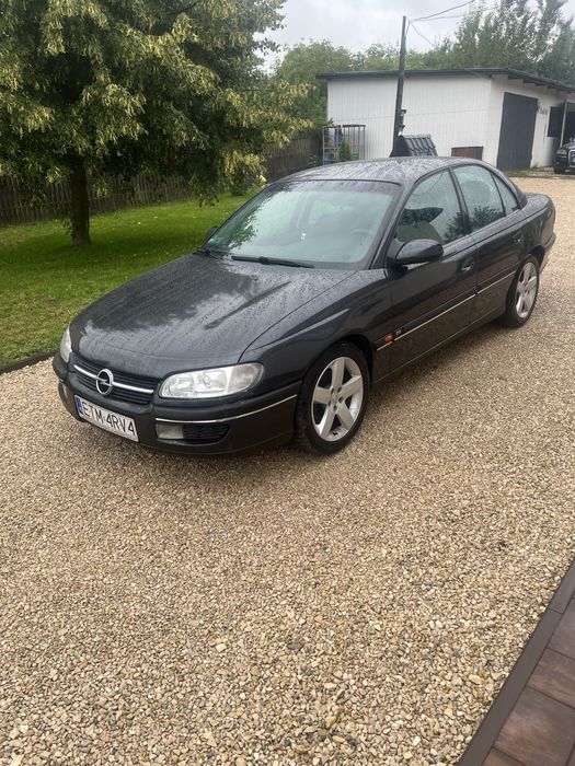 Opel Omega