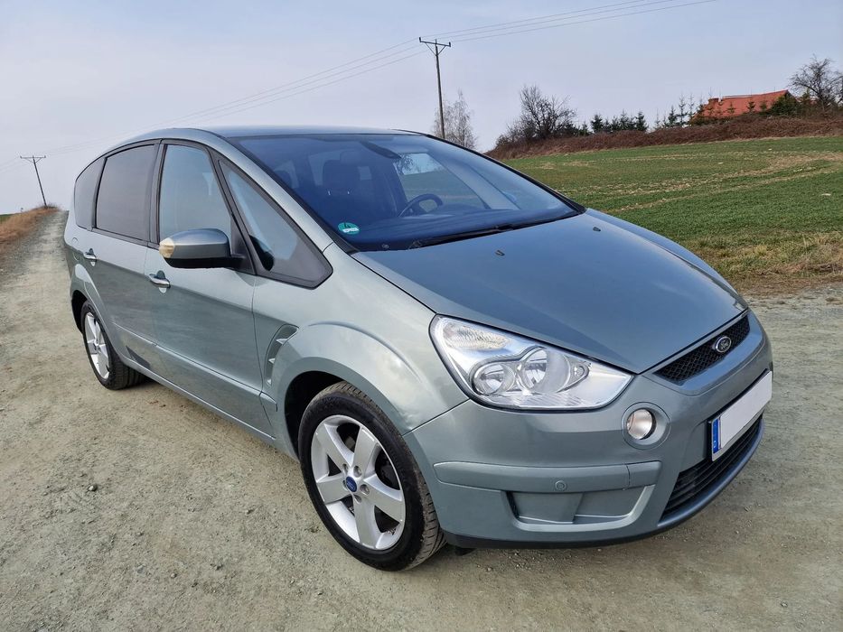 Ford S-Max 2.0 Benzyna 145 PS TITANIUM 7-Osobowy