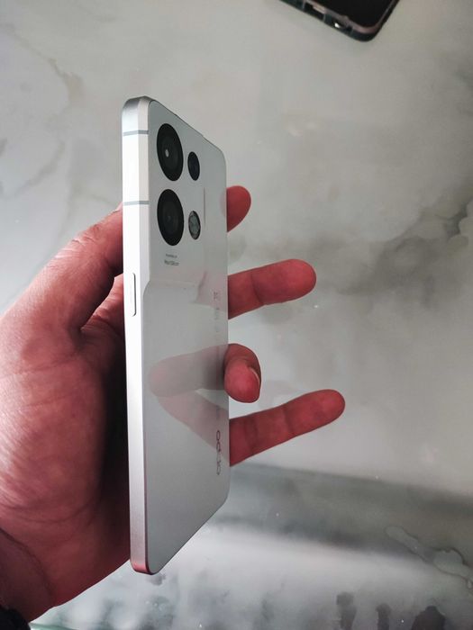 OPPO Reno 8 pro 5G