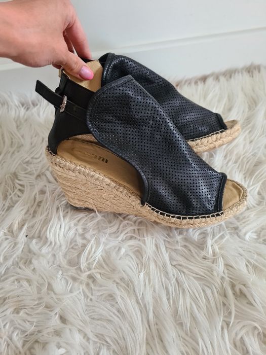 Cream 38 23,5cm skórzane sandały espadryle na koturnie skóra naturalna