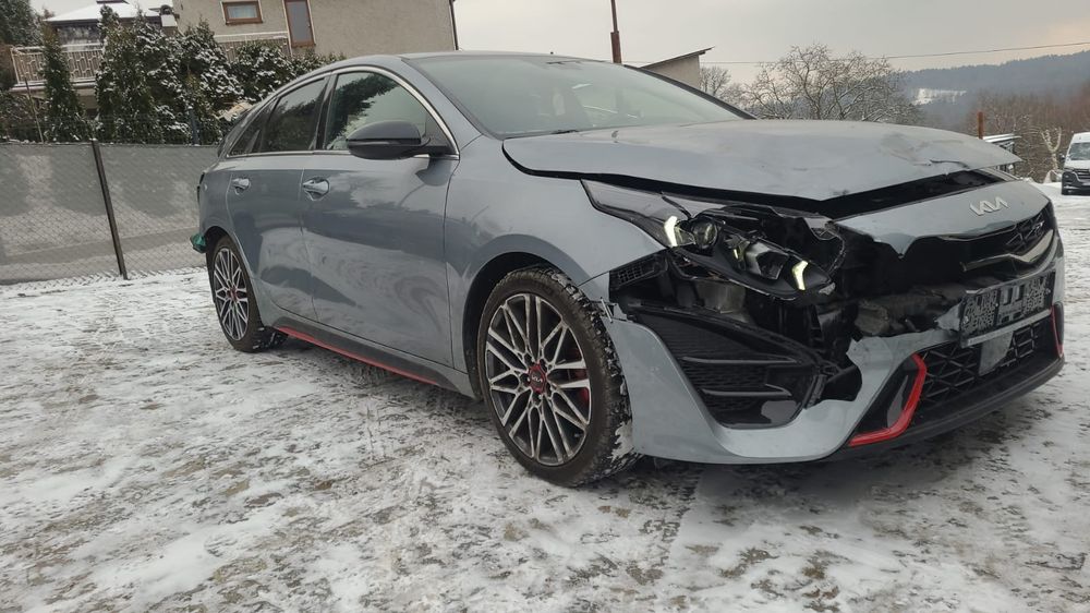 Kia Proceed GT 2021 1.6 Turbo 204KM Przebieg 44 tys.km