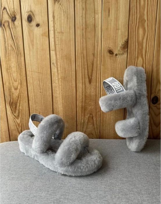 Пухнасті тапки сандалі UGG Oh Yeah