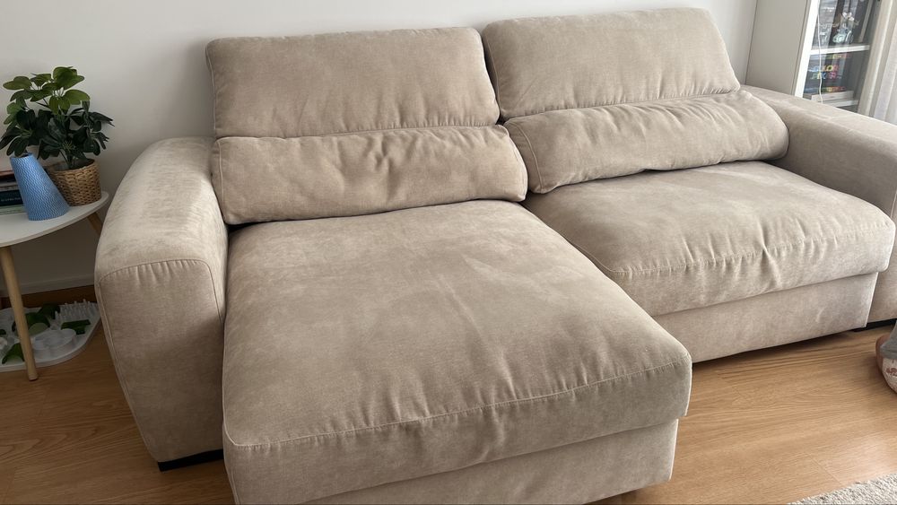 Sofá 3 lugares Bege