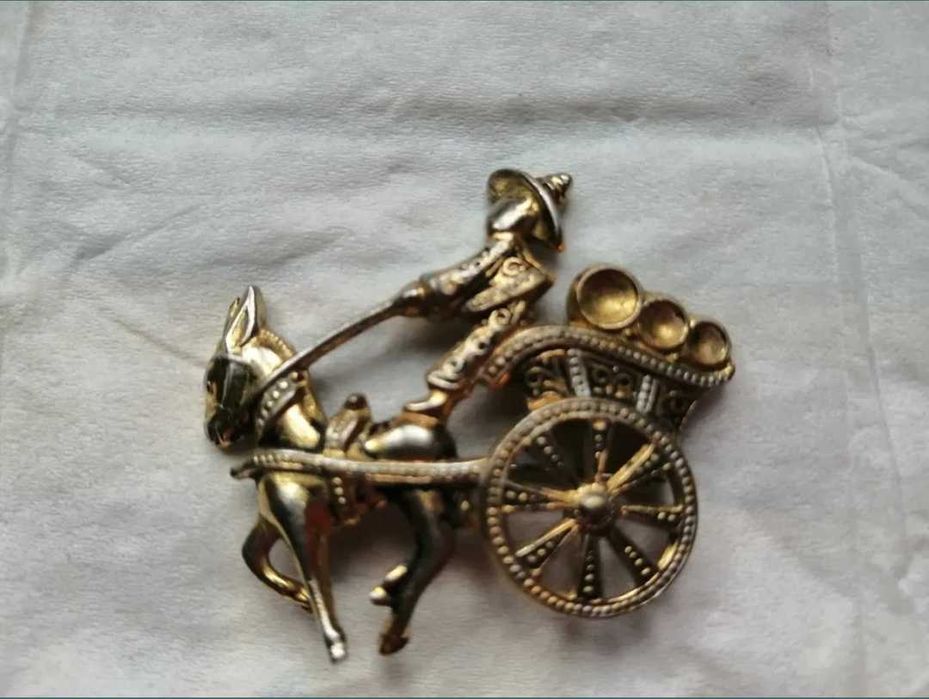 Tripé Mala máquina fotográfica Lata alfinete Oculos transparentes