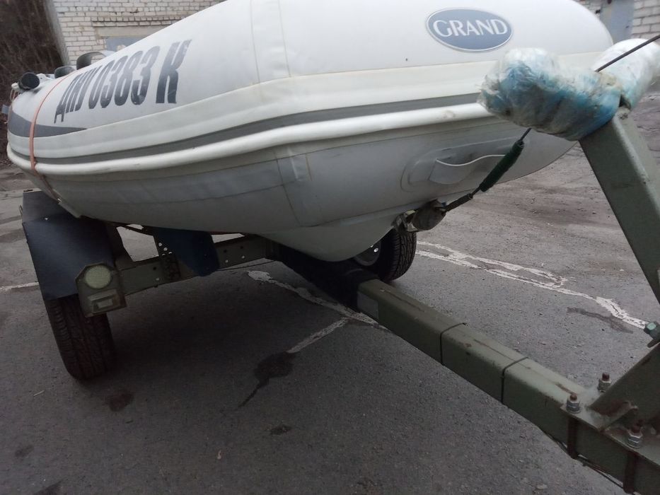 Човен класу RIB. GRAND SILVER LINE "S 330"