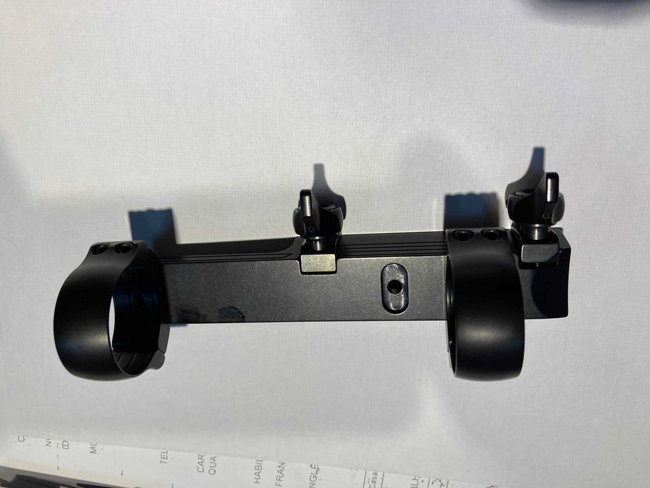 Montagem saque rápido marca RECKNAGEL para carabina caça Merkel B3