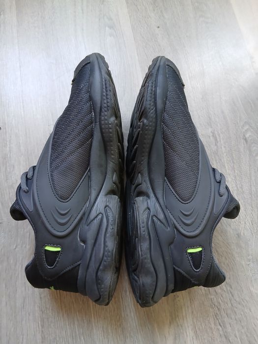 Кросівки Adidas Oztral