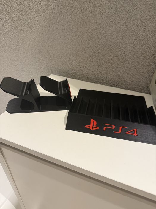 Stojak na Gry i Pady Ps4