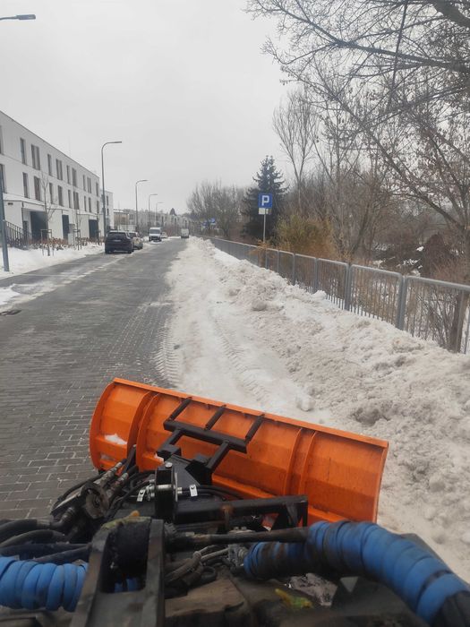 Odśnieżanie obiektów, Odśnieżanie parkingów, Odśnieżanie osiedli