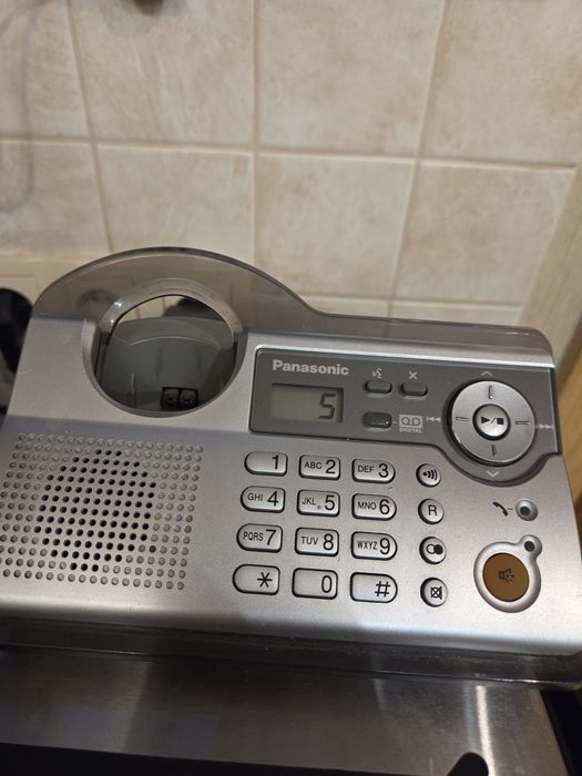 Продам радіотелефон Panasonic KX-TCD346UA (база + трубка)