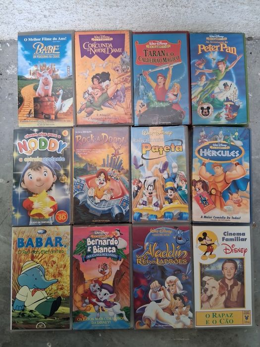 Filmes variados em VHS