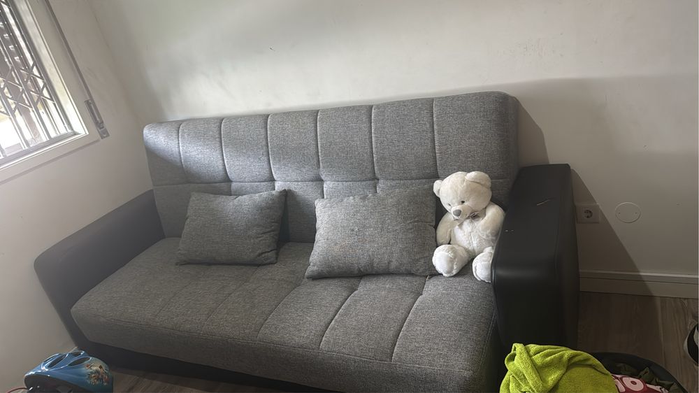 Sofa cama valor novo 400€