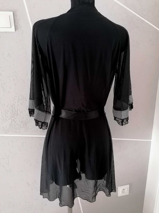 Peniuar Lupoline czarny, szlafrok