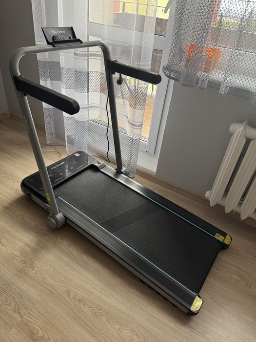 Bieżnia Thunder Imapct Silver
