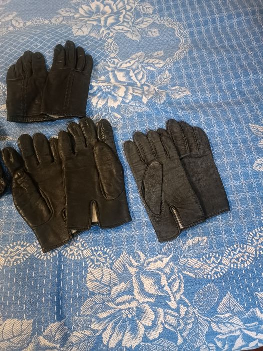 Продаю перчатки б/у, времени СССР