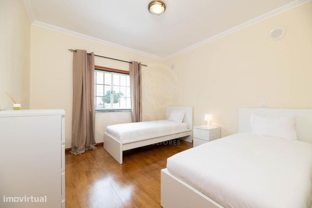 Quartos em Apartamento mobilado e equipado | Samora Correia
