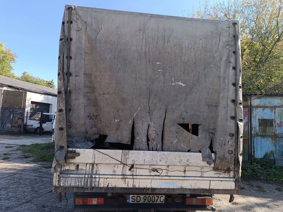 Skrzynia ładunkowa z Forda Transita