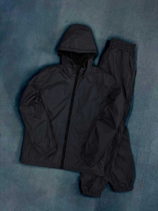 Мужской спортивный костюм весна осень из плащевки с капюшоном серый