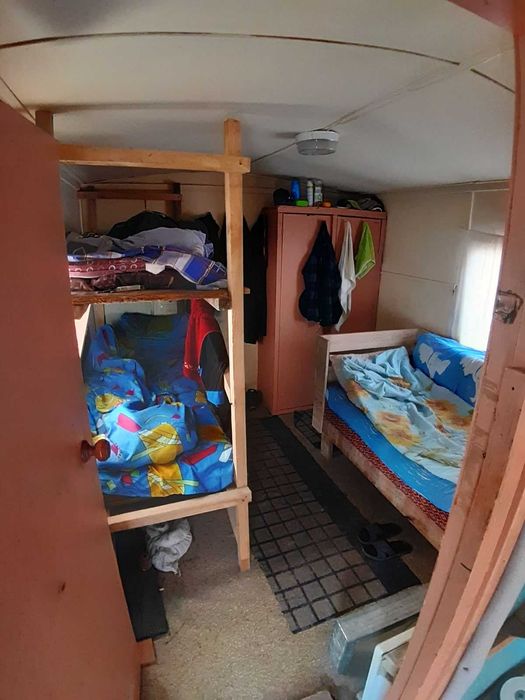 Вагончик строительный на колесах бытовка прорабская 7,7х2,5 м