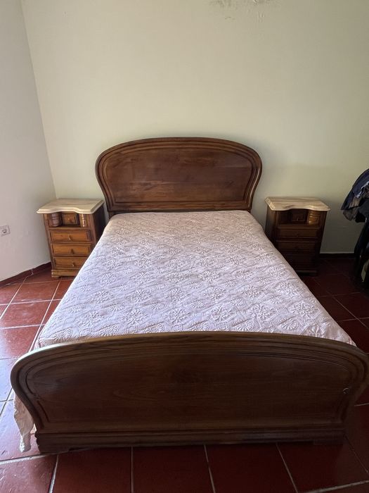 Quarto de madeira
