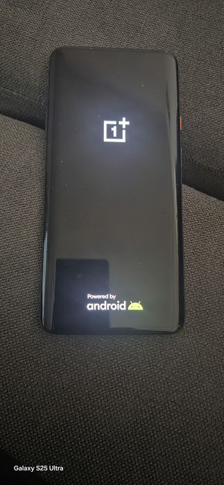 oneplus 7T pro mclaren edition