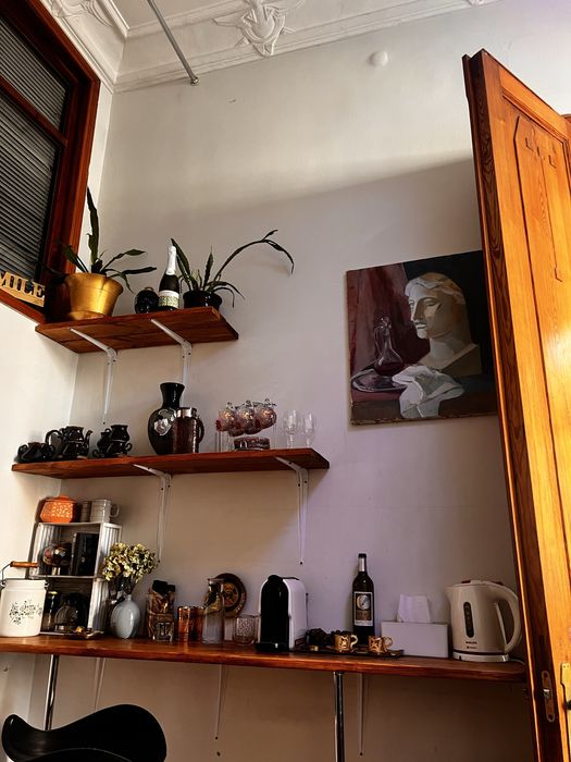 Аренда места бровист /визажист