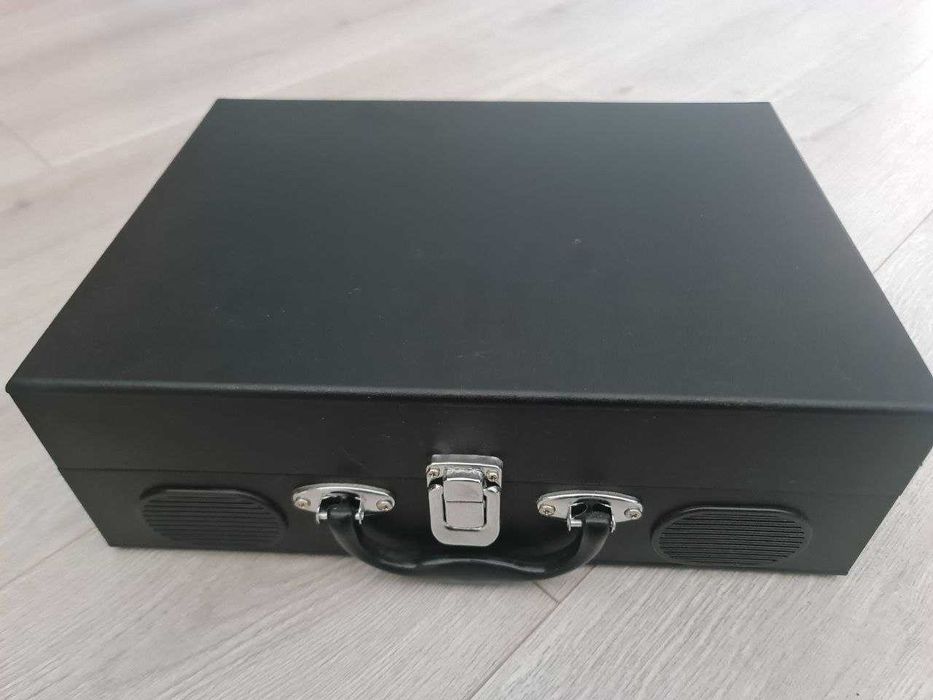 Продам вініловий програвач Numark PT01 touring