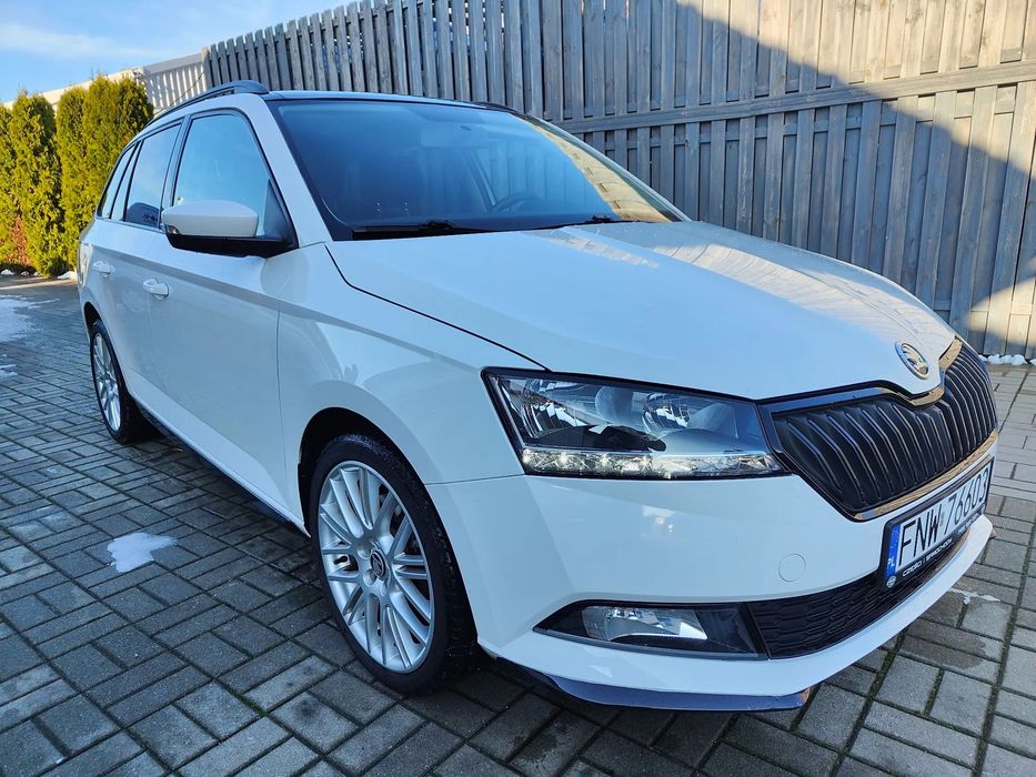 Skoda Fabia 1.0 TSI, 110 koni, manual, ubezpieczony i zarejestrowany, panorama