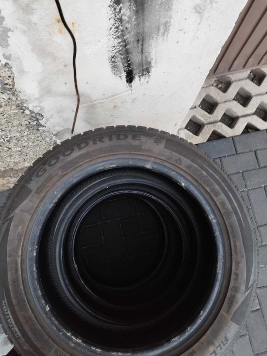 opony goodride 195 55 R16 cało roczne