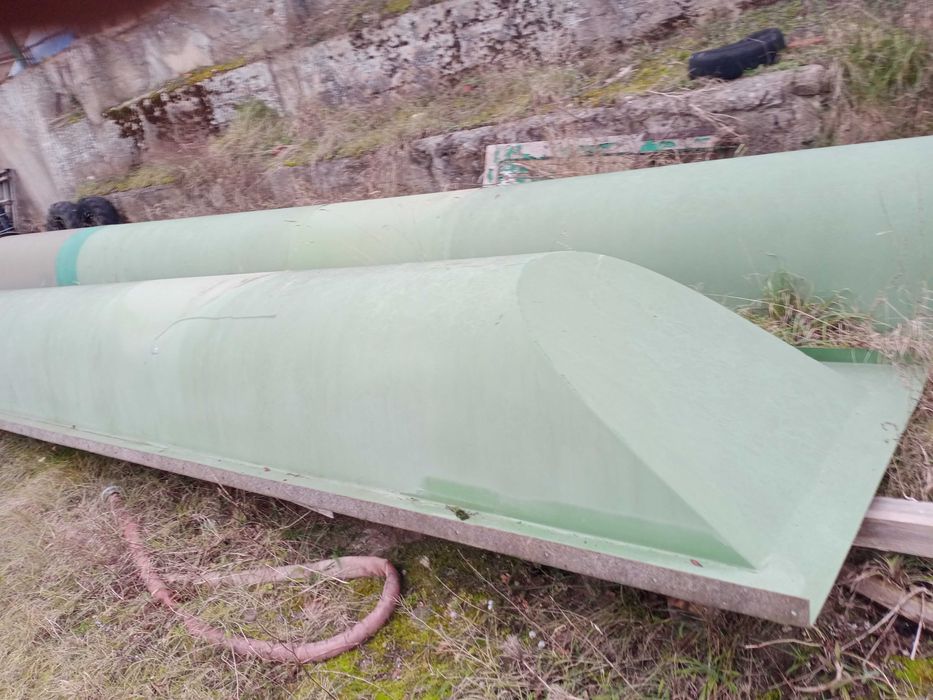 Houseboat, domek, tratwa, pomost, pLywaki.