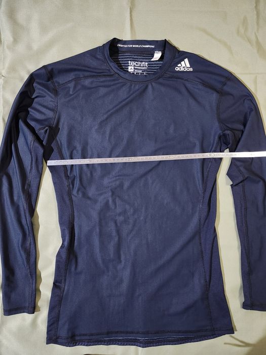 Adidas techfit компресійна термобілизна