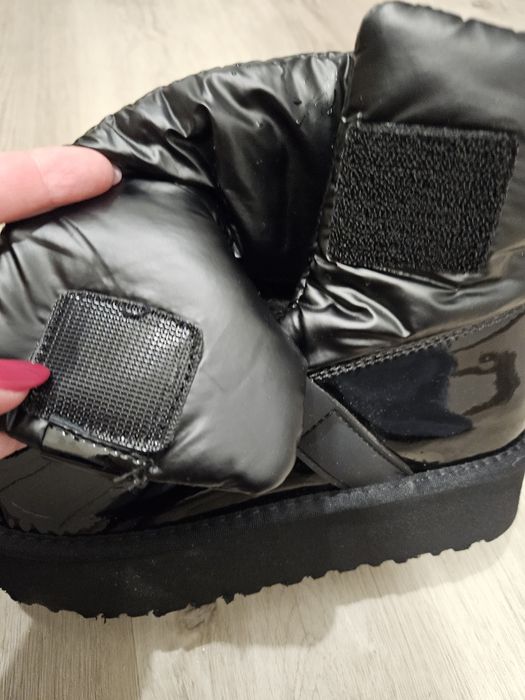 Шкіряні жіночі зимові 36 розмір