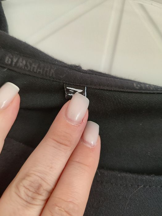 Sportowa bluza marki gymshark