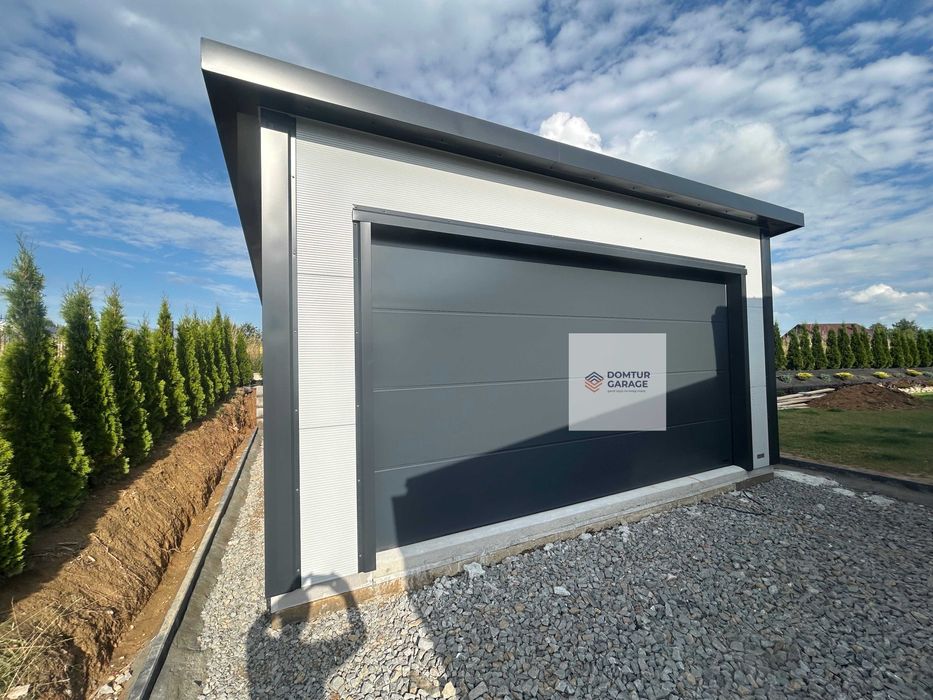 Domki garaż budynek ocieplany z płyt warstwowych