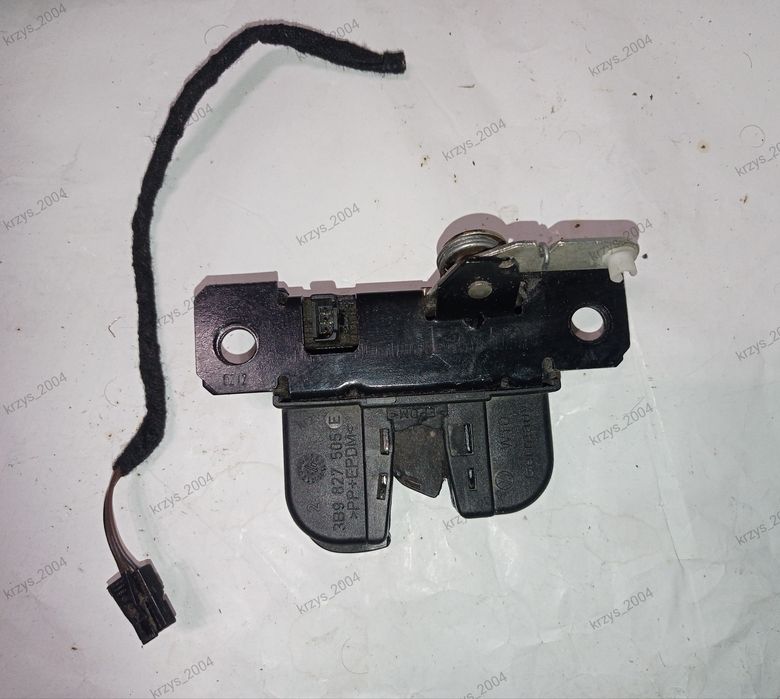 Kratka środkowa wentylacji OE vw Passat B5,Skoda Octavia,Fabia.Sprawna