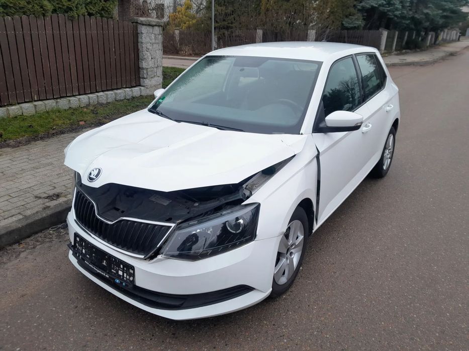 Skoda Fabia Automat_Ledy_Alu_Klima_Sprowadzony