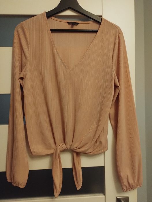 Bluzka damska wiązana